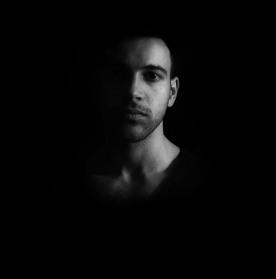 Team member dynamic representation on dark background